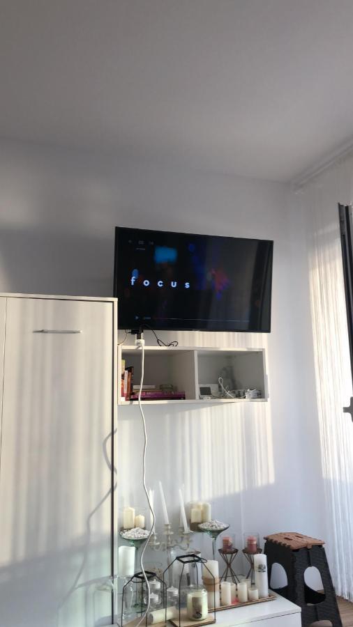 Mamaia Centru Kids Friendly Apartament Buitenkant foto